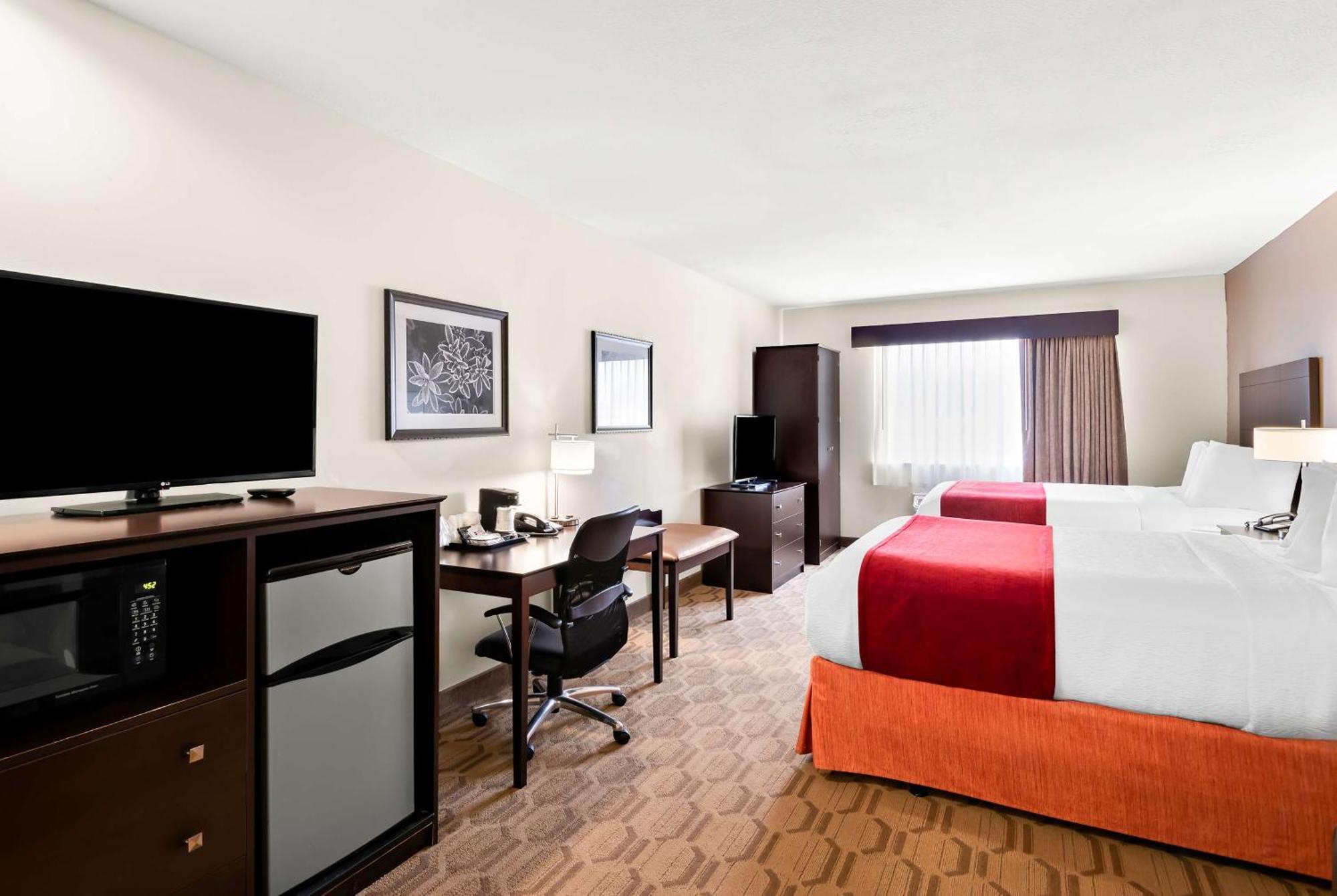 Best Western Palmyra Inn & Suites Eksteriør billede